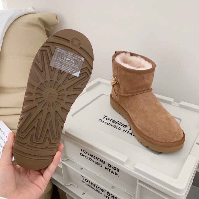 UGG Sneaker 45