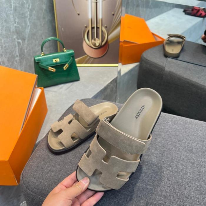 Hermes Chypre sandal suede Khaki