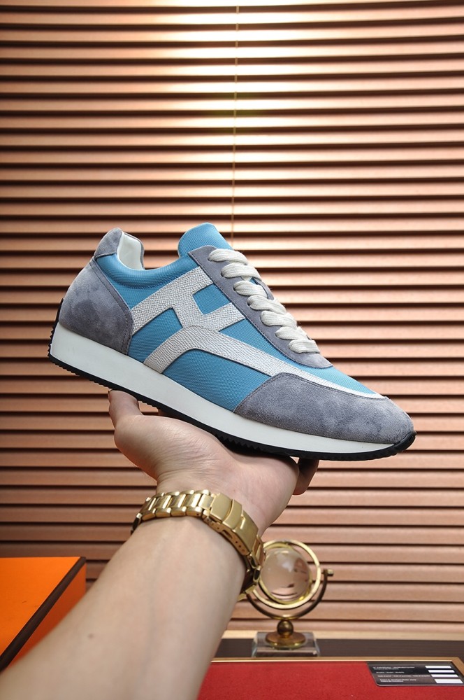 Hermes Low Top sneaker 27