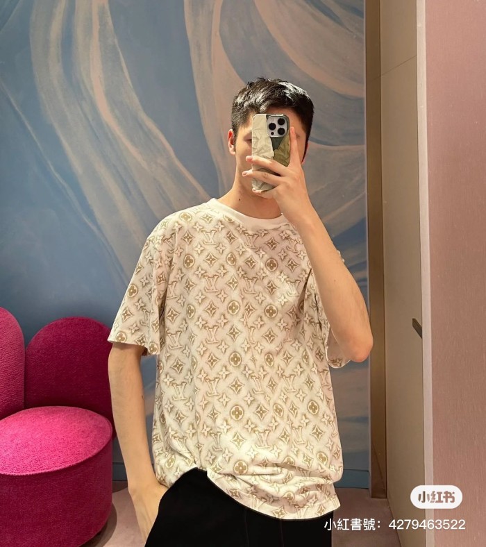 Clothes Louis Vuitton 227