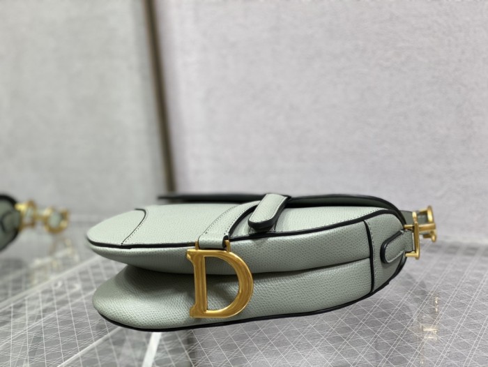 Handbag Dior size 19.5 cm