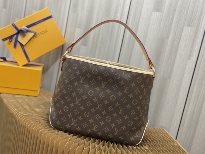 Handbag Louis Vuitton M40352 size 46*30*13 cm