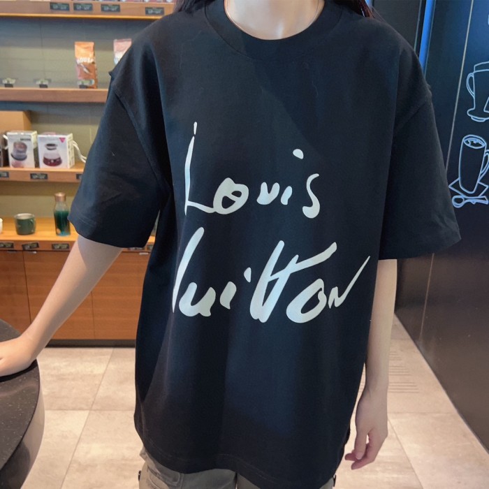 Clothes Louis Vuitton 382
