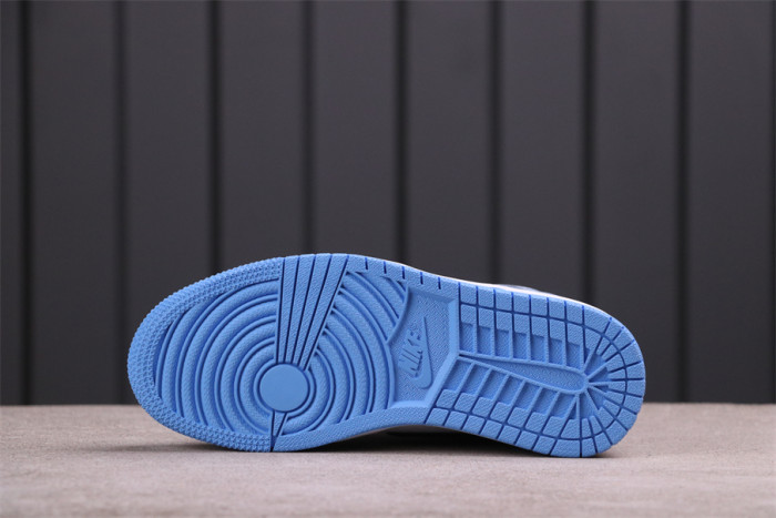 Jordan 1 Retro High White University Blue Black