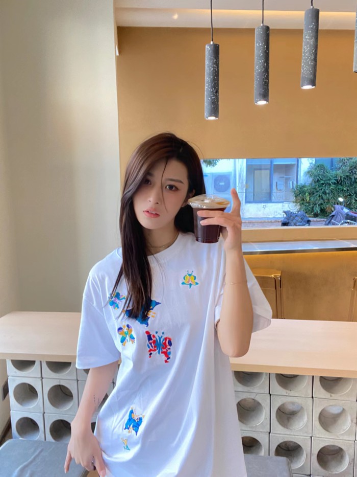 Clothes Louis Vuitton 319