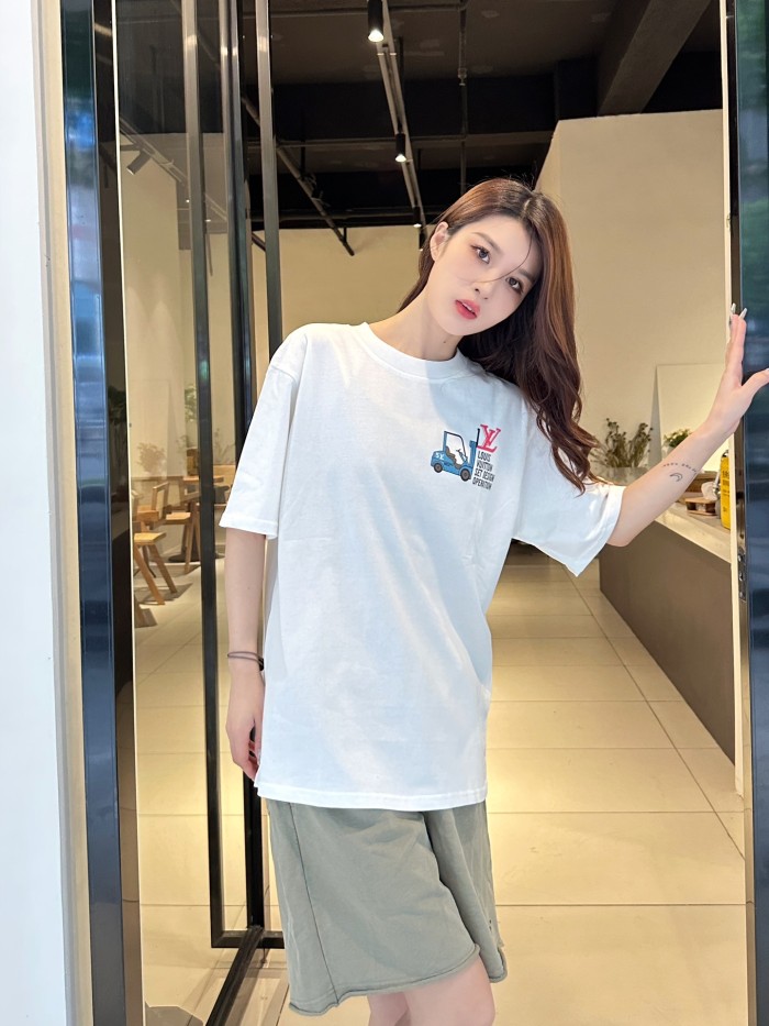 Clothes Louis Vuitton 451