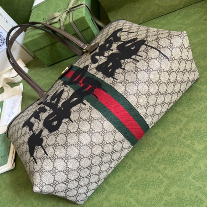 Handbag Gucci 680125 size 38x28x14 cm