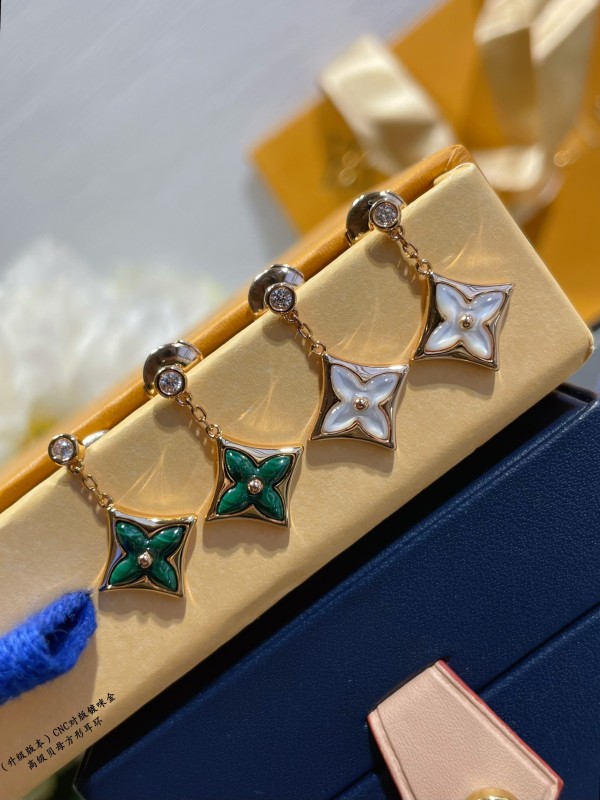 Clothes Louis Vuitton 109