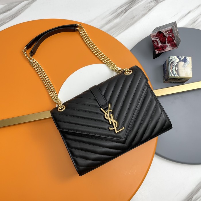 Handbags SAINT LAURENT 395827 size 24x17.5x6 cm