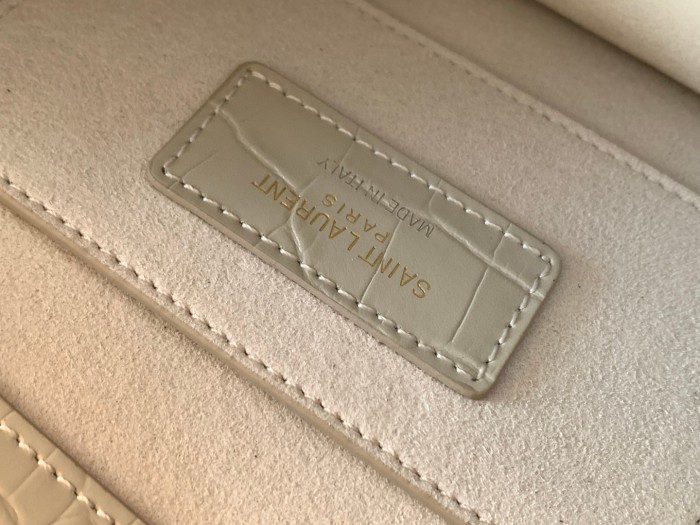 Handbags SAINT LAURENT 442906 size 22x8x16 cm