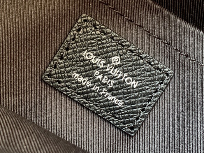 Handbag Louis Vuitton M33435 size 29.5x20x10.5 cm