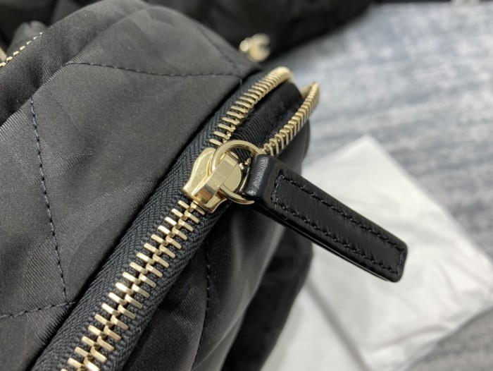 Handbag Chanel size 51*23*20.5 cm