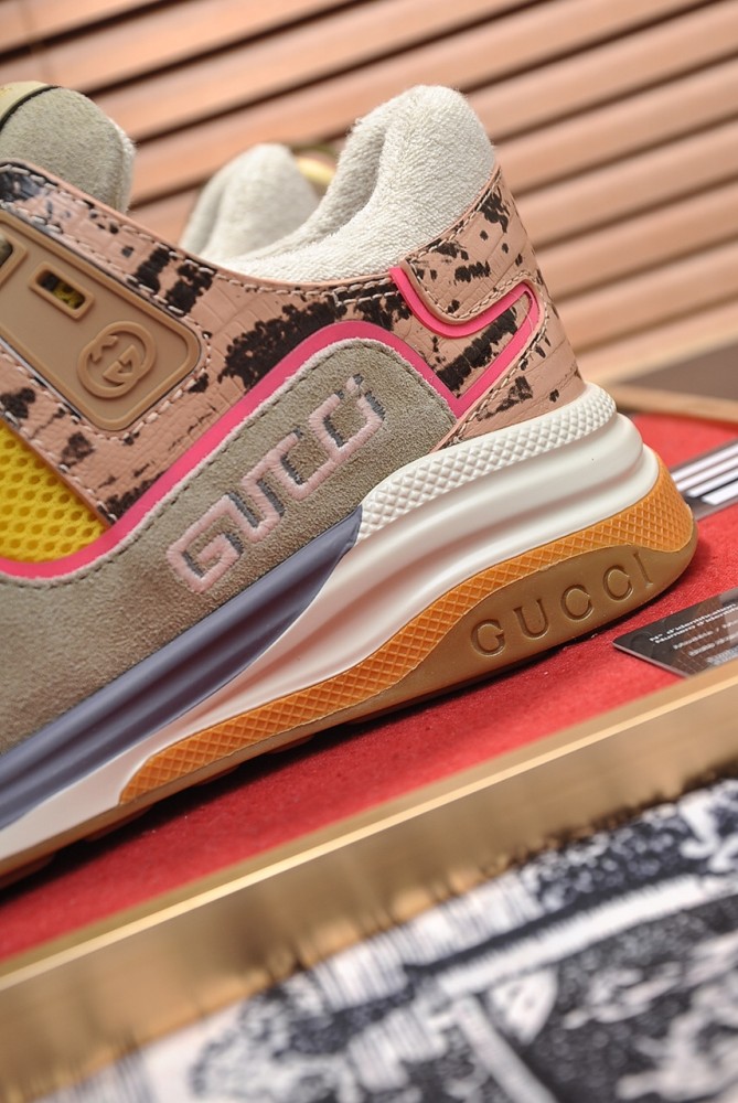 Gucci Ultraspace sneaker 6
