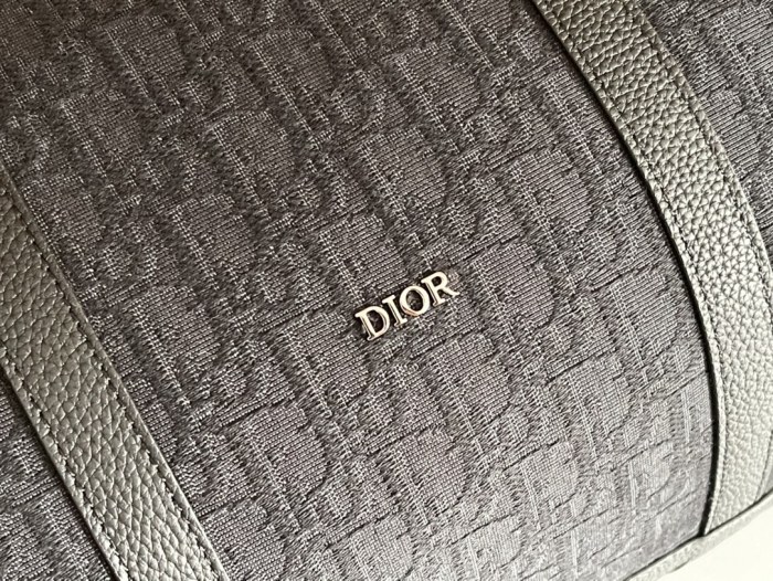 Handbag Dior 93338 size 50 x 25 x 21.5 cm