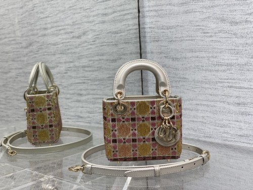 Handbag Dior size 12*10*5 cm