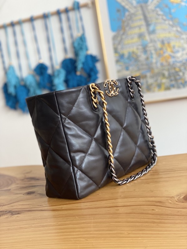 Handbag Chanel AS3660 size 24*41*10.5 cm