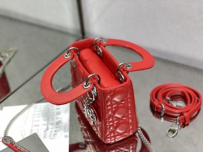 Handbag Dior size 17 cm