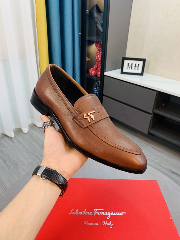 Salvatore Ferragamo Boots 37