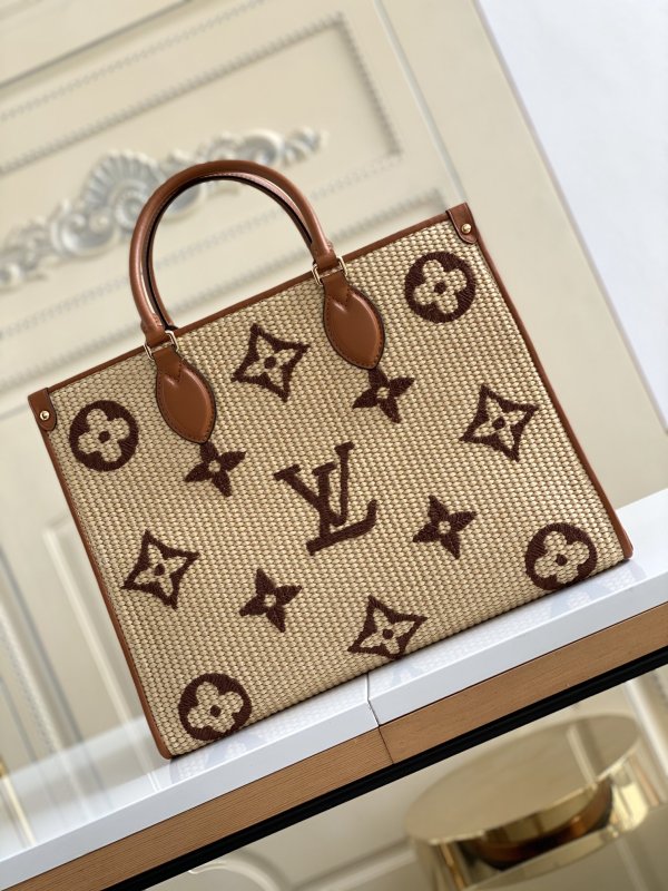 Handbag Louis Vuitton m57723 size 35 x 27 x 14 cm