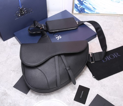 Handbag Dior size 34 x 25.5 x 5 cm