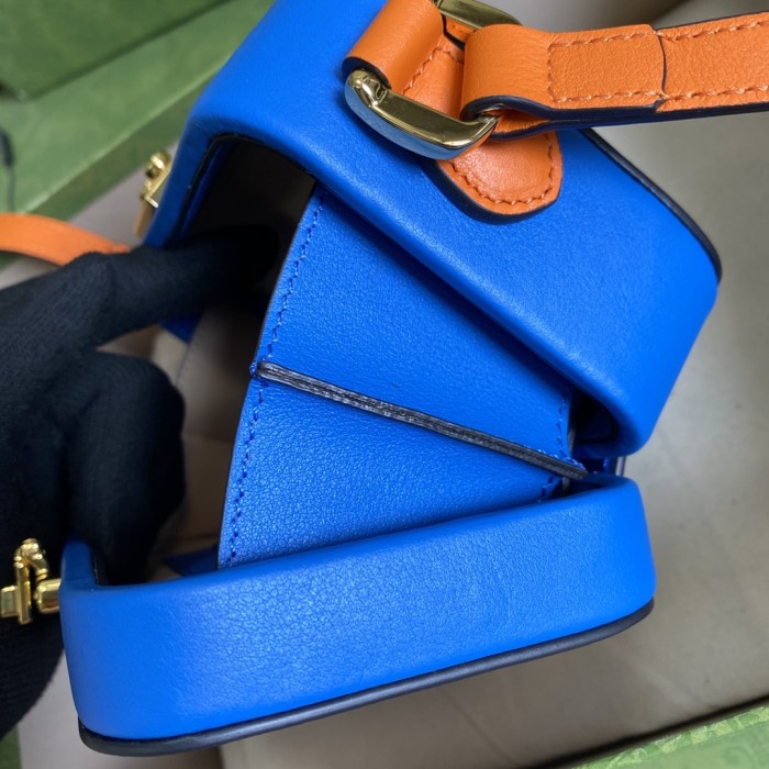 Handbag Gucci 658230 size 17*10*5.5 cm