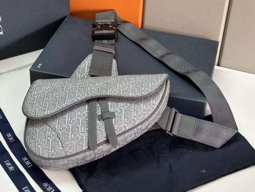 Handbag Dior 93305 size 26 x 19 x 4.5 cm