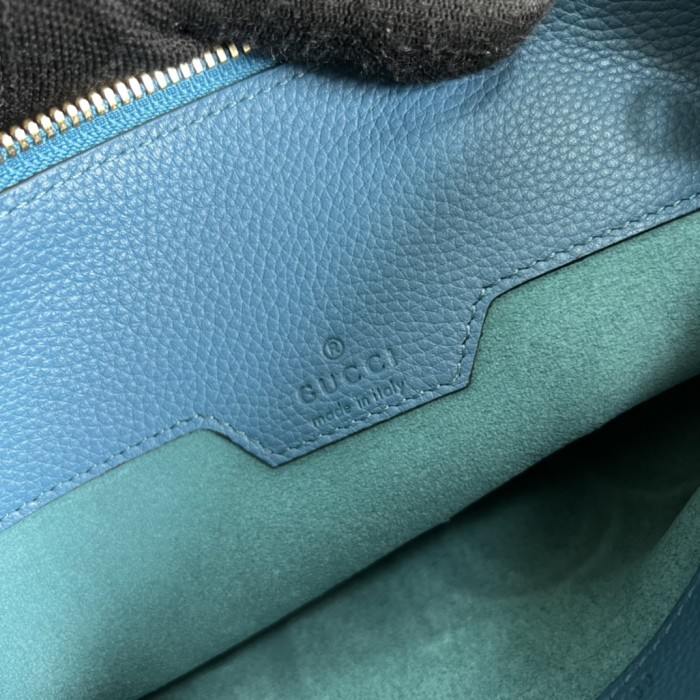 Handbag Gucci 681200 size 30.5*22 cm