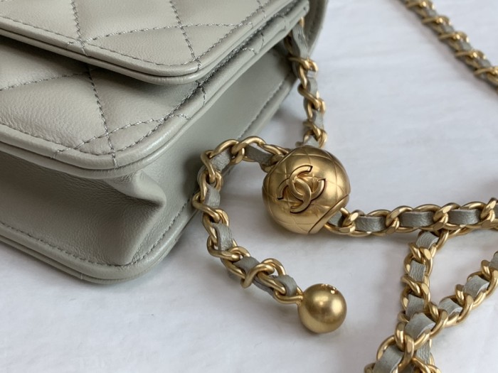 Handbag Chanel size 19 cm