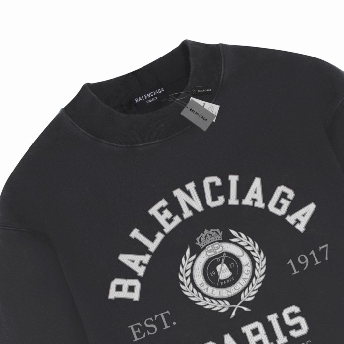 Clothes Balenciaga 55