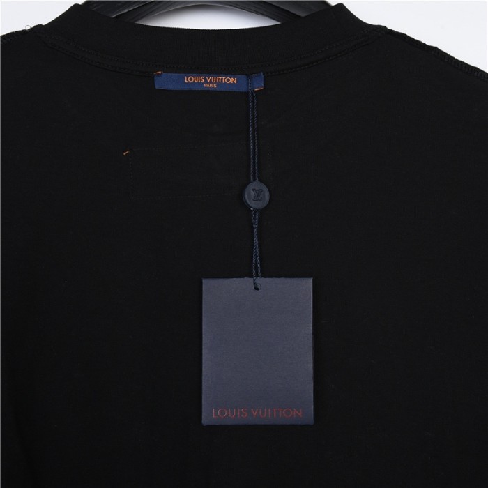 Clothes Louis Vuitton 47