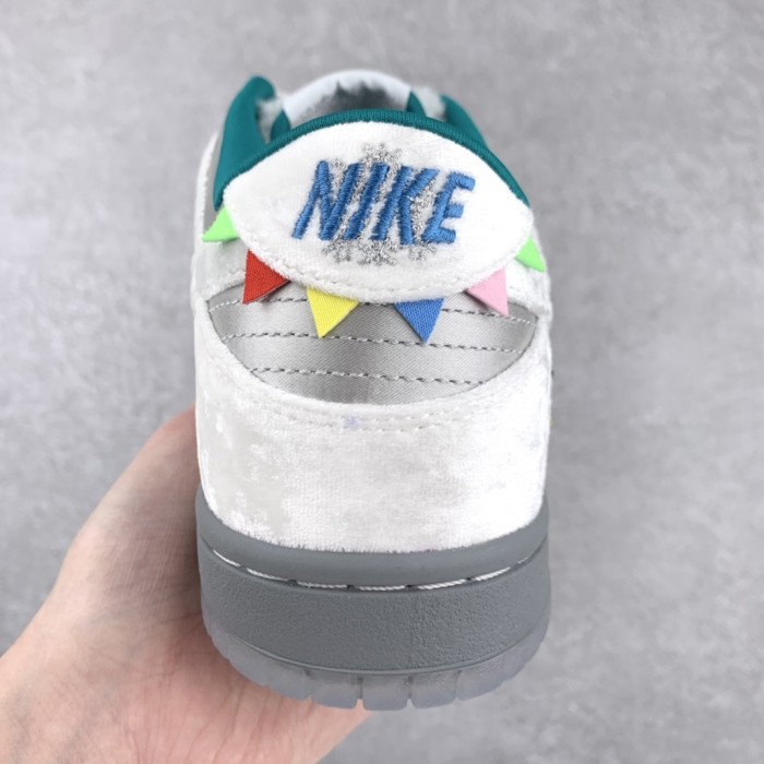 Nike Dunk Low Ice (W)
