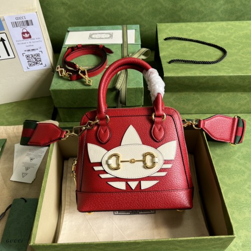 Handbag Gucci 677212 size 20*19.5*7.5 cm