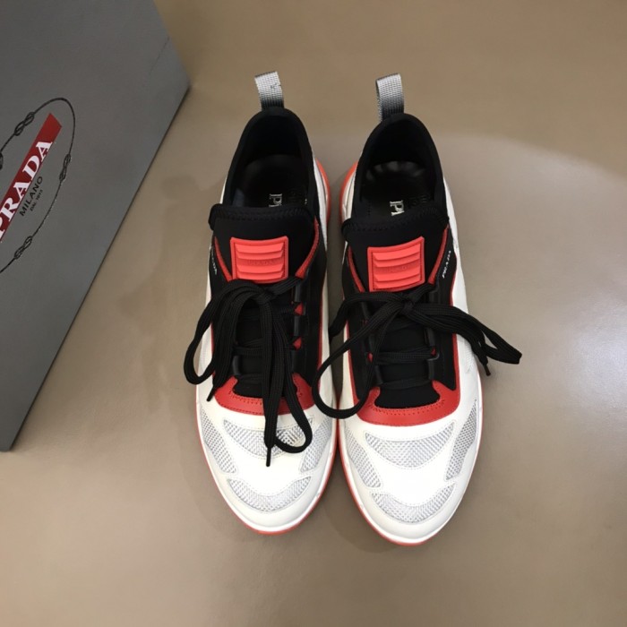 Prada Low Top sneaker 3