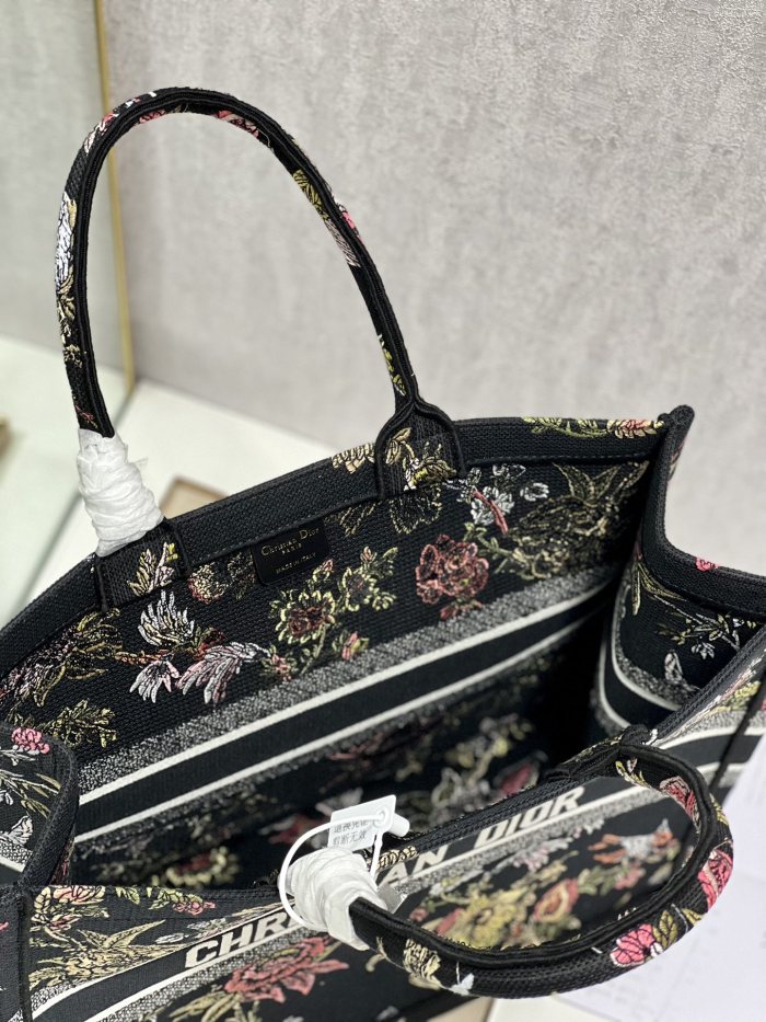 Handbag Dior 1286 size 41*32 cm