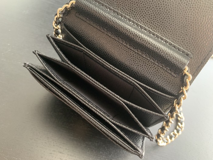 Handbag Chanel 2444 size 10cmx8cmx1.5 cm