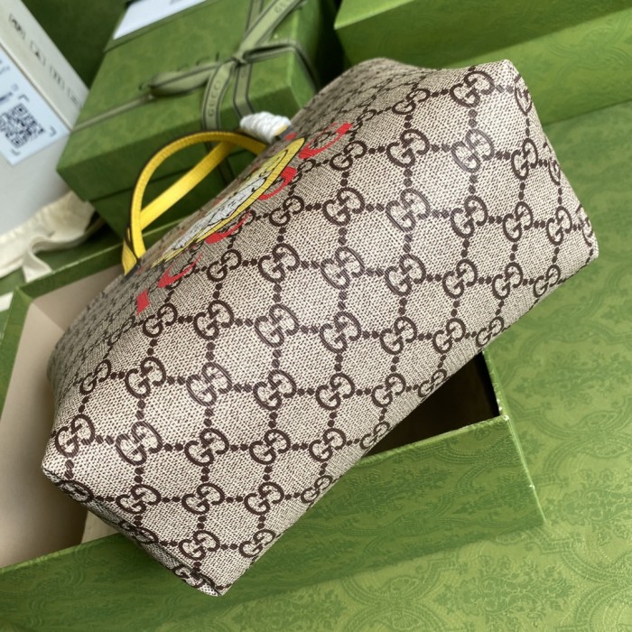 Handbag Gucci 410812 size 21*20*10 cm