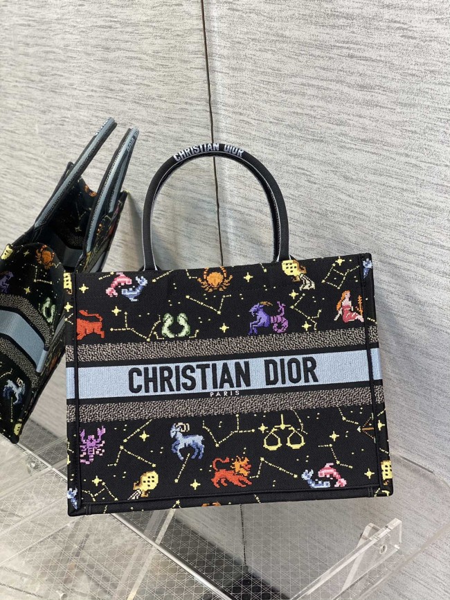 Handbag Dior size 36*18*28 cm