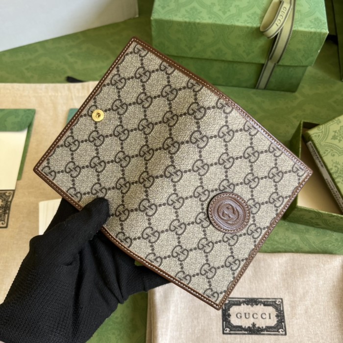 Handbag Gucci 724562 size 10.5*14.5 cm