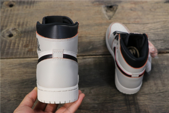 Jordan 1 Retro High OG Defiant SB NYC to Paris