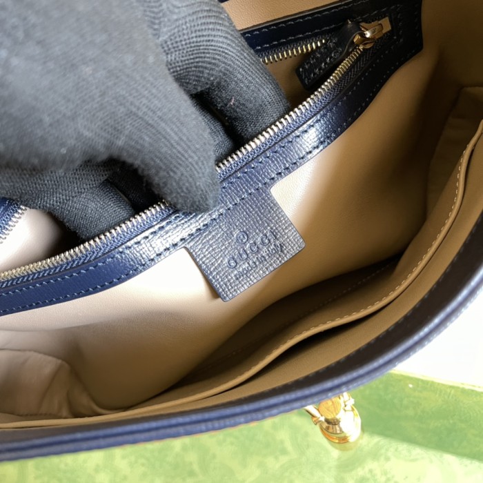 Handbag Gucci 636706 size 28*19*4.5 cm