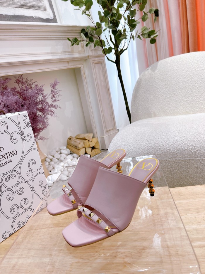 VALENTINO GARAVANI ROMAN STUD WOMEN 11