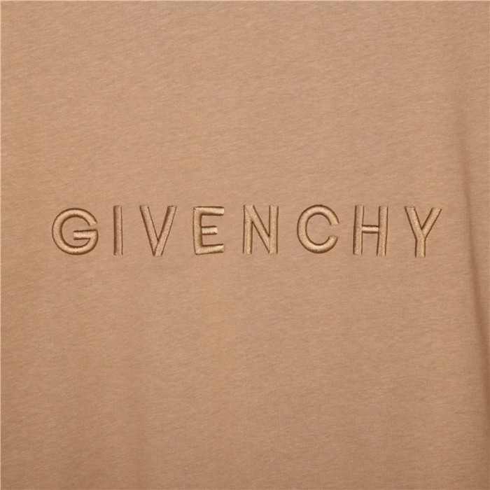 Clothes Givenchy 43
