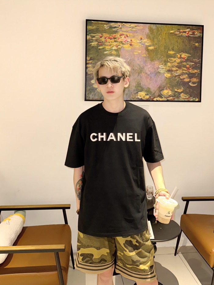Clothes CHANEL 22