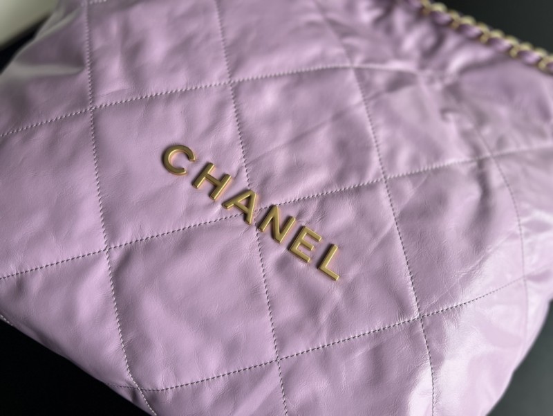 Handbag Chanel size 39cmx42cmx8 cm