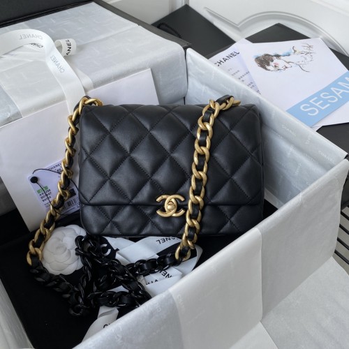 Handbag Chanel AS3206 size 16-22-7 cm