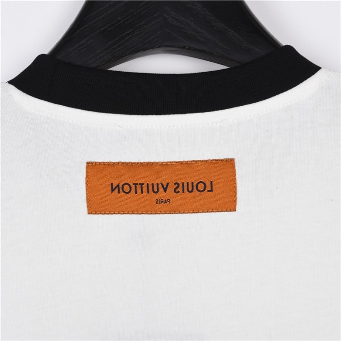 Clothes Louis Vuitton 414