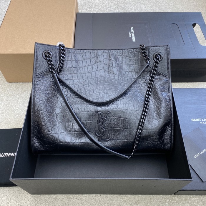 Handbags SAINT LAURENT 577999 size 33x27x11.5 cm