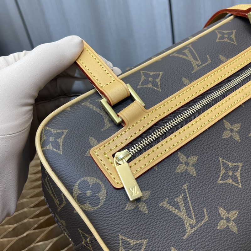 Handbag Louis Vuitton M51182 size 27*18*12 CM