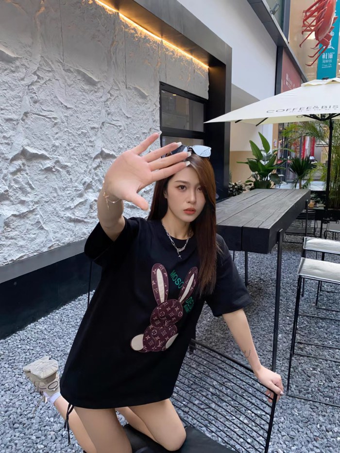 Clothes Louis Vuitton 13