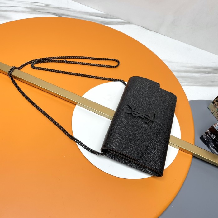 Handbags SAINT LAURENT 607788 size 19x12x4 cm